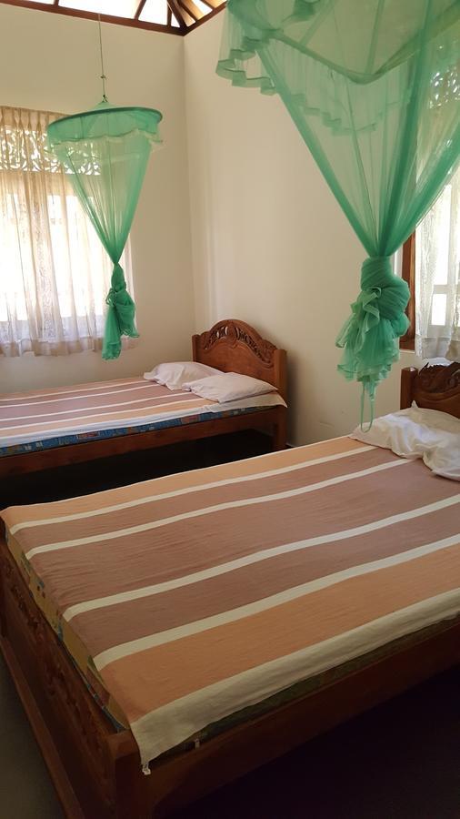 Lokuge Grand Resort Kataragama Εξωτερικό φωτογραφία